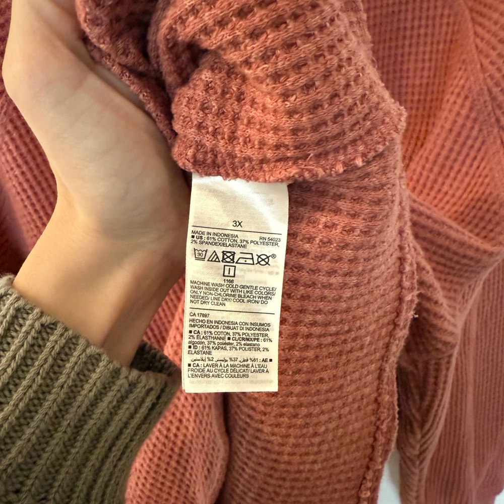 Rosy Pink Waffle Henley size 3X - Picture 3 of 4
